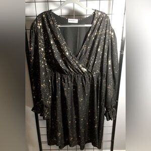 My Crush City Plus Size Black V-neck Dress with Gold Stars and Long Sleeves NWOT